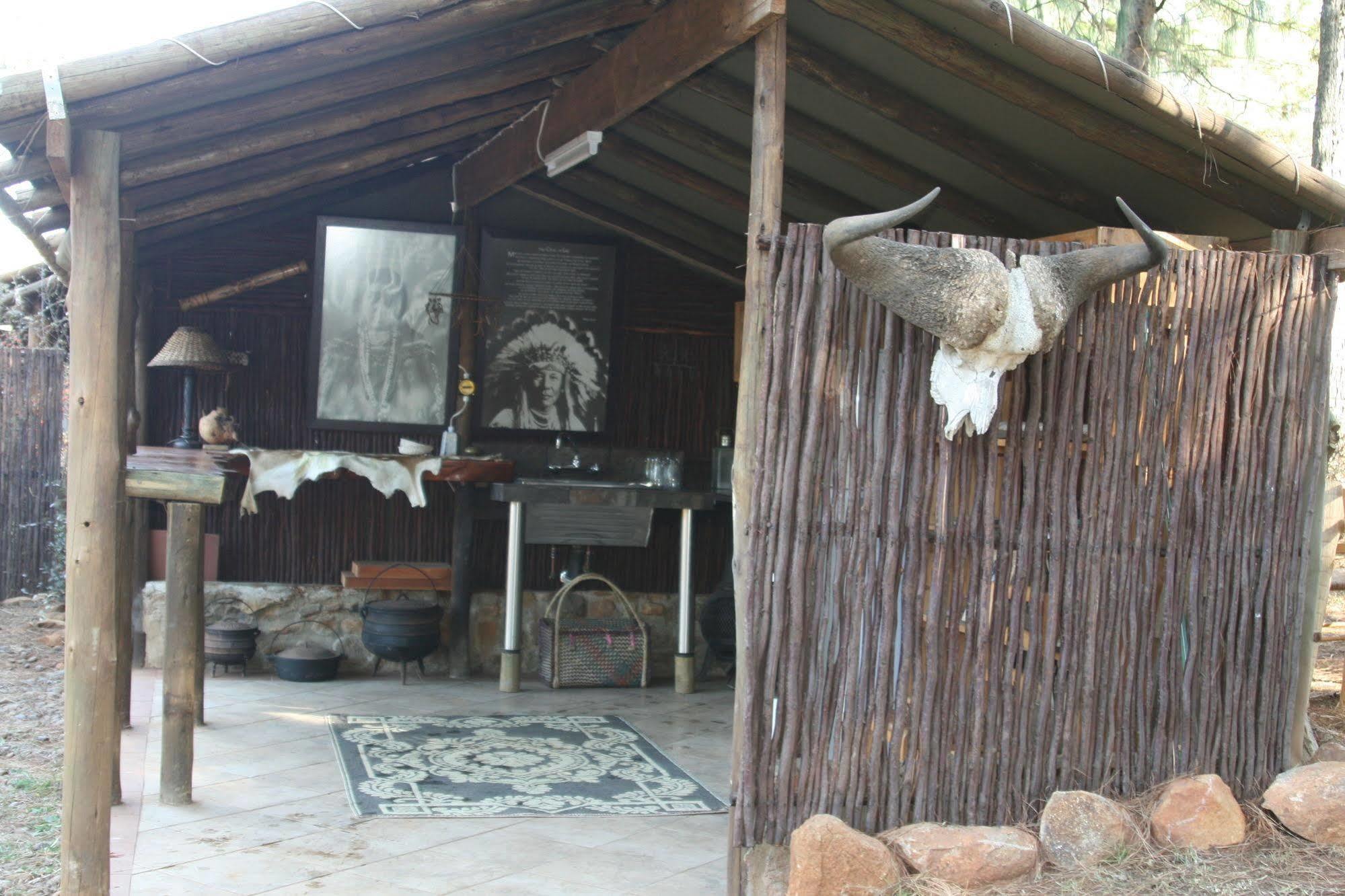 Nguni Moon Tepee Camp Ξενοδοχείο Underberg Εξωτερικό φωτογραφία
